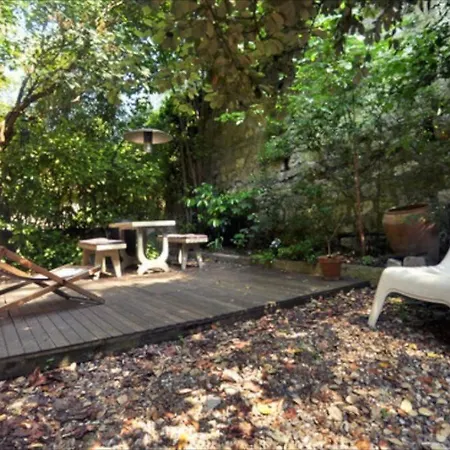 别墅 Nice House With Garden Inside 巴黎